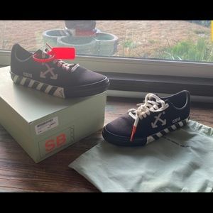 Off white vulc low black
